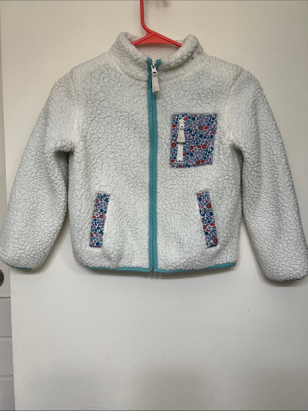 Kids size 6/7 Cat & Jack White Sherpa Jacket with Teal Trim and Floral Accents